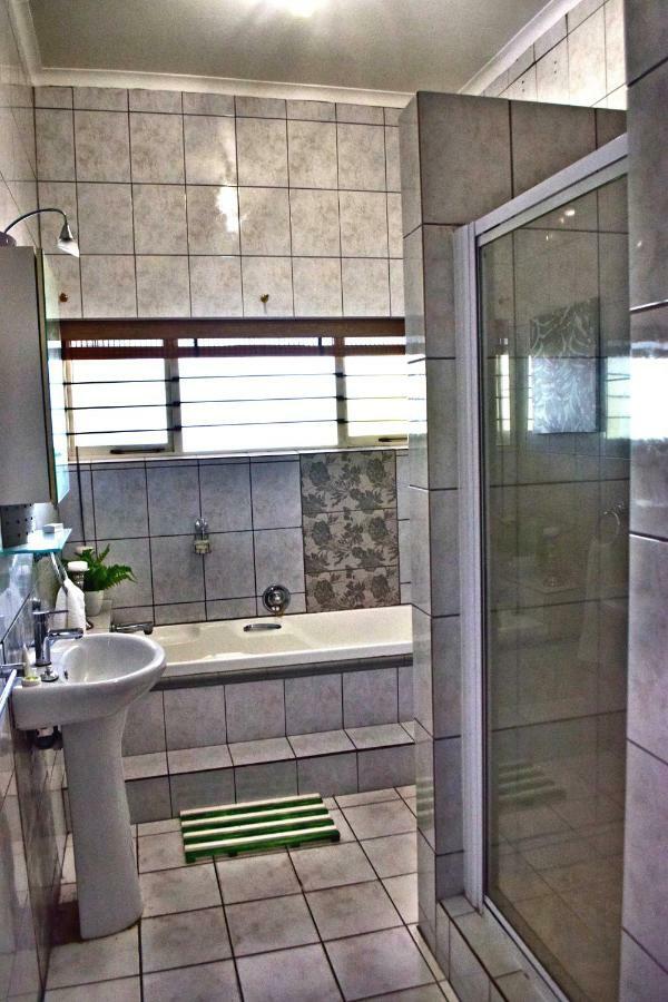 Zonnevanger Guesthouse Noorder-Paarl Buitenkant foto